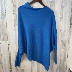 Women's NWOT First Love Poncho Sweater Knit Asymmetric Hem One Size XL